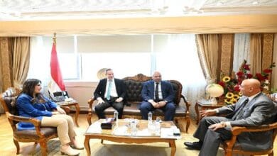 وزيرة الإسكان تبحث مع "أكوا باور" التعاون المشترك في تحلية مياه البحر