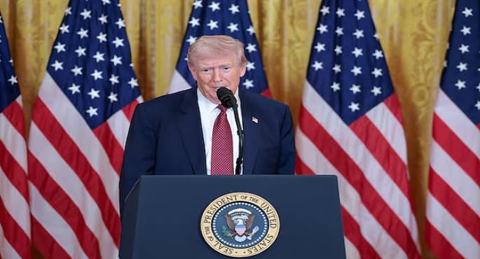 ترامب: متفائل بالاتفاق مع إيران وإسرائيل تخفف ضرباتها على لبنان