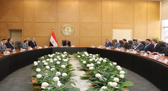 وزير الكهرباء يبحث مع وفد روسي مستجدات مشروع الضبعة النووي