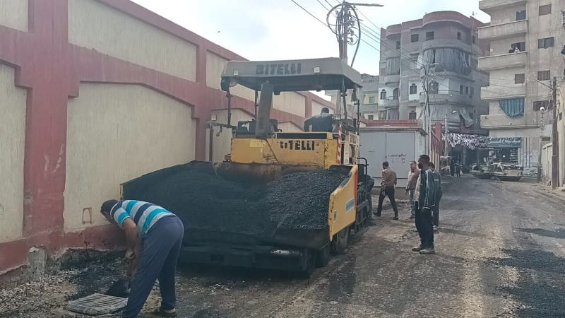 محافظ كفرالشيخ: بدء أعمال رصف شارع الحملة الميكانيكية بدسوق لرفع كفاءة الطرق