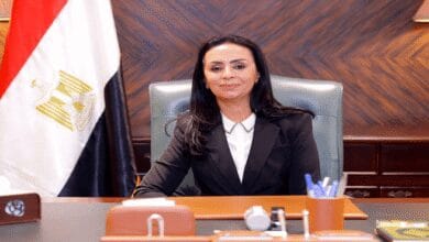 وزيرة التضامن توجه بصرف مساعدات لأسر ضحايا حريق مصنع الزاوية الحمراء