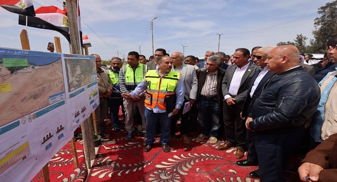 وزير النقل يتفقد مشروعات تنموية وخدمية بمحافظة شمال سيناء