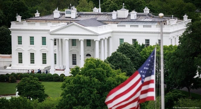 البيت الأبيض: المحادثات مع إيران مثمرة ومستمرة