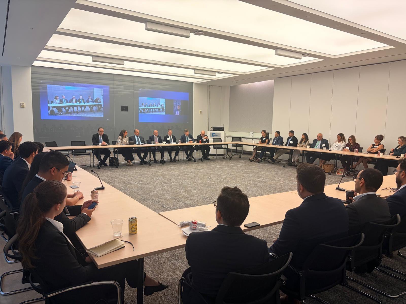 معهد ماساتشوستس للتكنولوجيا: مصر نجحت في تطوير بيئة أعمال ناضجة تدعم الشركات الناشئة