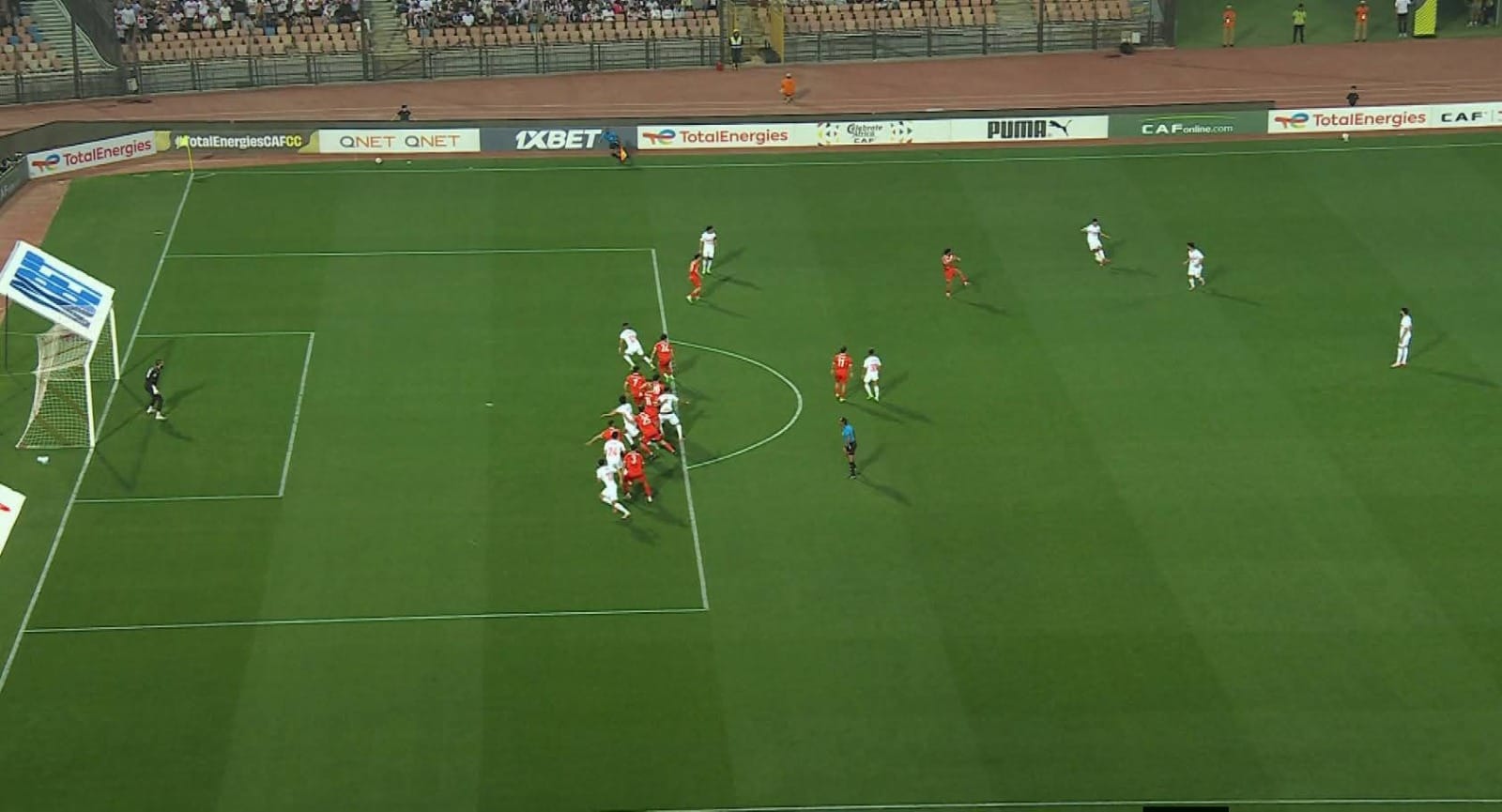 الزمالك وشباب بلوزداد يتعادلان سلبيًا في الشوط الأول بنصف نهائي الكونفدرالية