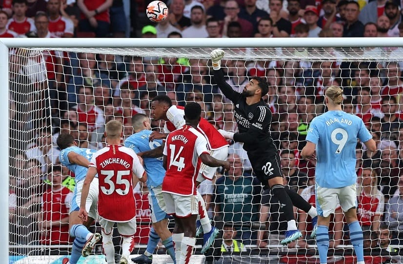 التعادل يحسم الشوط الأول بين مانشستر سيتي وآرسنال بالدوري الإنجليزي