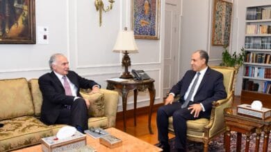 وزير الخارجية يبحث مع المبعوث الأممي المفاوضات الأمريكية الإيرانية وجهود خفض التصعيد