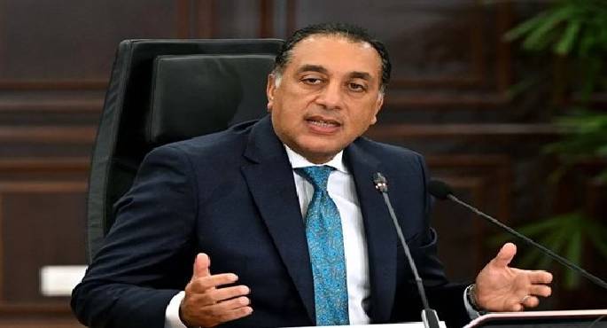 رئيس الوزراء يتابع مستجدات إنشاء مركز عالمي لتخزين وتوريد وتجارة الحبوب والزيوت