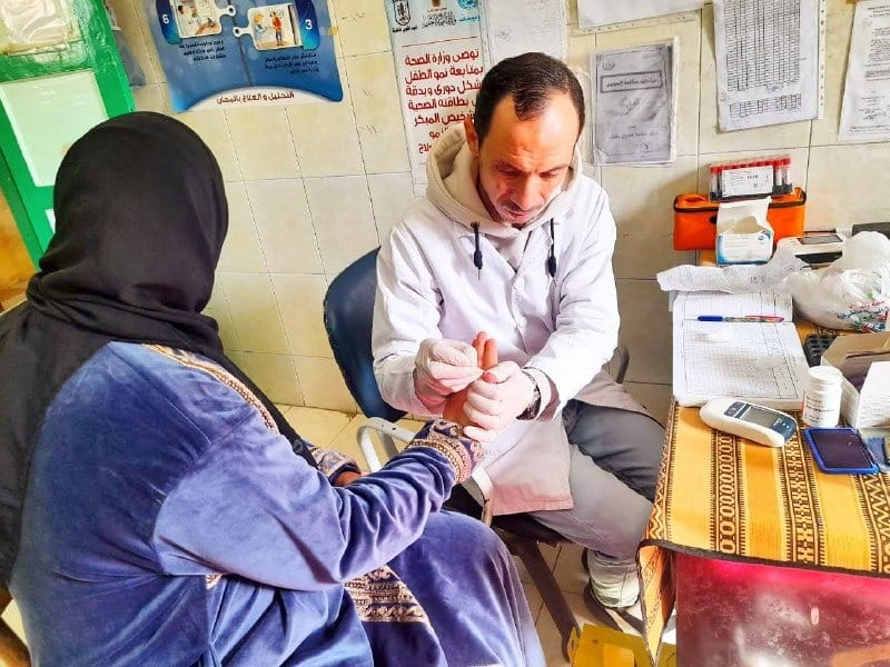البحيرة: الكشف على 1300 مريض في قافلة طبية بدمنهور