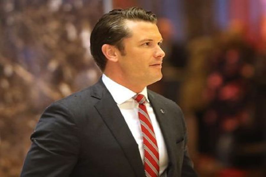 وزير الدفاع الأمريكي: إيران أمامها فرصة تاريخية لعقد صفقة جادة