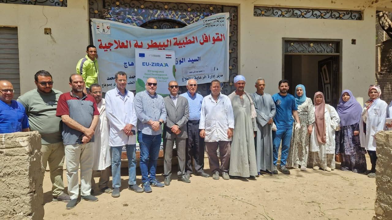 فحص وعلاج 3150 حيوانًا في قوافل بيطرية مجانية بسوهاج