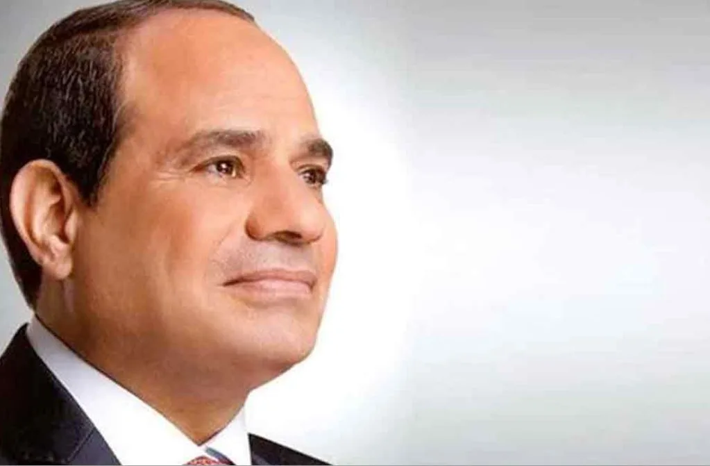 الرئيس السيسي يوجه بتعديل مسار طريق العين السخنة - الزعفرانة لتلافي الحوادث وإنشاء أبراج سكنية وسياحية