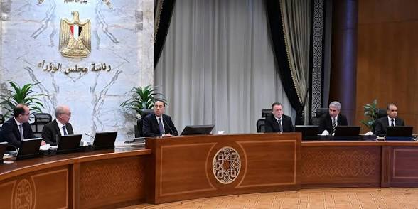 رئيس الوزراء يترأس اجتماع اللجنة المركزية لإدارة الأزمات