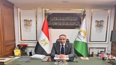 محافظ الجيزة يتابع تسريع مشروع الجبانات وحل ملفات المواطنين