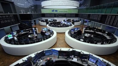 الأسهم الأوروبية تتراجع ترقباً لنتائج التكنولوجيا وقرار الفيدرالي الأمريكي