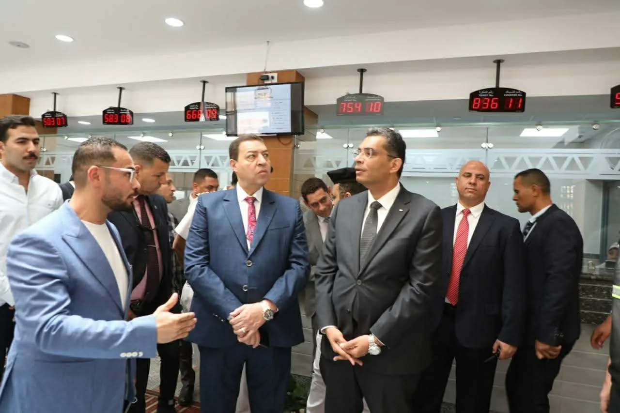 محافظ البحر الأحمر يتفقد وحدة مرور سفاجا الجديدة بتكلفة 40 مليون جنيه