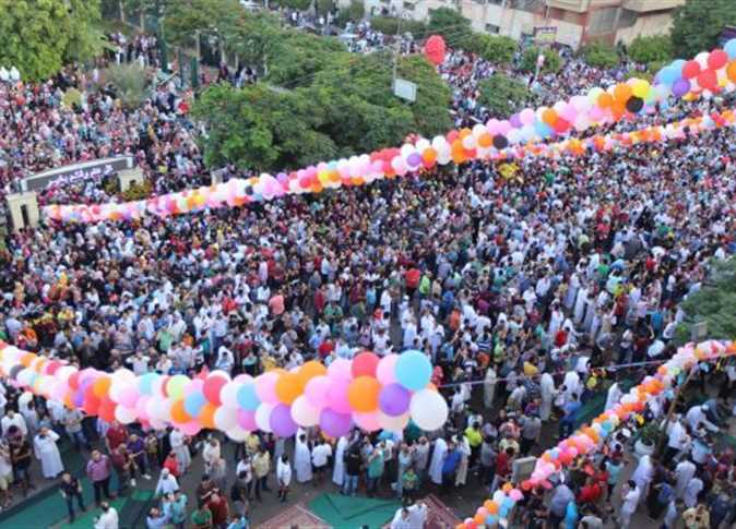 صورة ساحة مسجد لأداء صلاة العيد