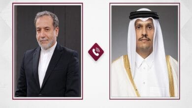 رئيس وزراء قطر ووزير خارجية إيران يبحثان هاتفياً مسار المفاوضات بين واشنطن وطهران