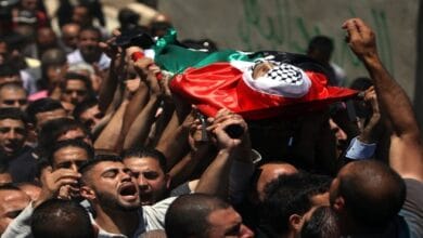 استشهاد فلسطيني في قصف إسرائيلي وسط قطاع غزة