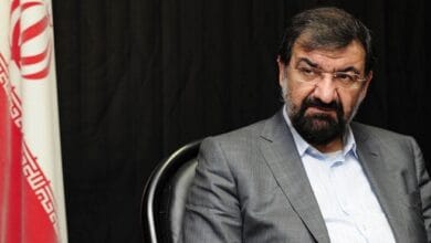 مسؤول إيراني يهدد أمريكا بتحويل حاملاتها إلى مقبرة