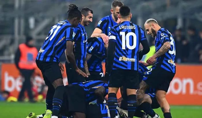 إنتر ميلان يتوج بلقب الدوري الإيطالي للمرة 21
