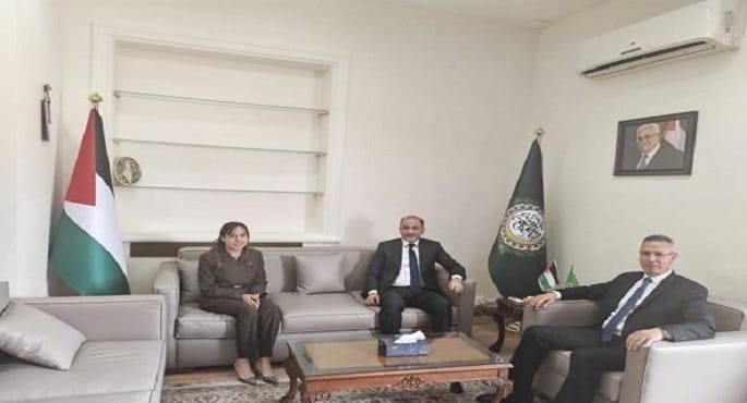 الأمين العام المساعد لجامعة الدول العربية يبحث مع مندوب فلسطين الأوضاع الإنسانية بالأراضي المحتلة