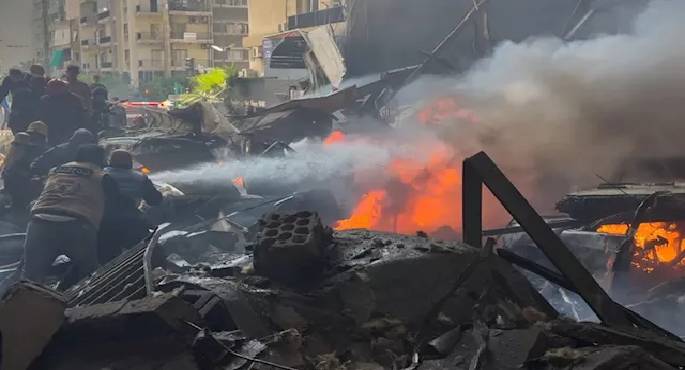 الجيش الإسرائيلي يعلن شن غارات جوية على منطقة النبطية جنوب لبنان