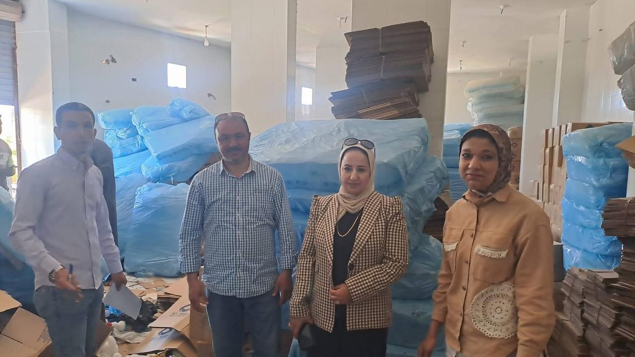 ضبط مصنع مياه معدنية مغشوشة ببلطيم وبداخله 8 آلاف عبوة مقلدة