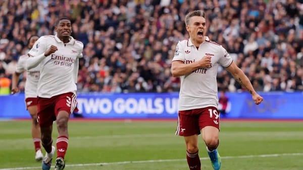 أرسنال يقترب من لقب الدوري الإنجليزي بفوزه على ويستهام