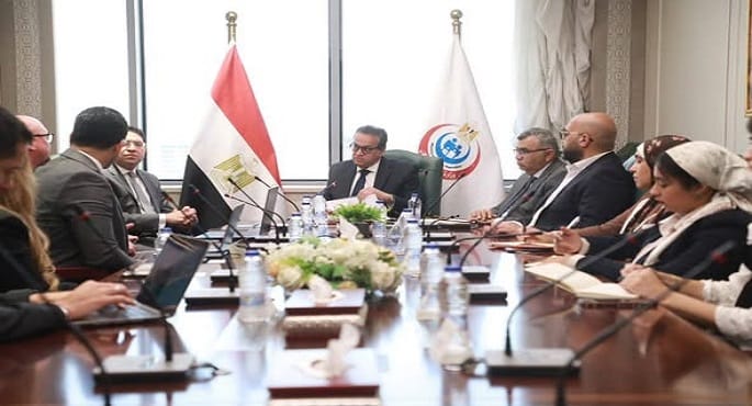 وزير الصحة يبحث فرص التعاون الاستثماري مع مؤسس شركة أدوية أمريكية
