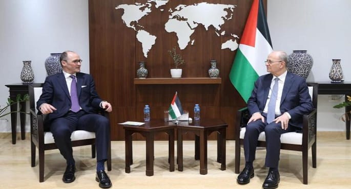 رئيس وزراء فلسطين يحذر من الأوضاع الإنسانية الكارثية في غزة
