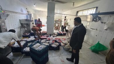 ضبط مصنع لإنتاج لحوم فاسدة وحملات تموينية مكثفة بالسويس