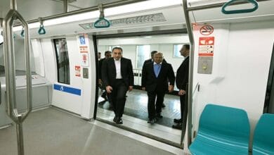 رئيس الوزراء يؤكد أهمية مشروعات النقل الجماعي الأخضر المستدام