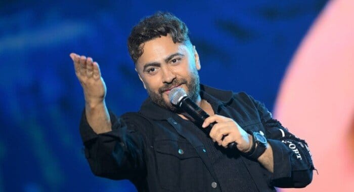 الكاتب هيثم دبور يعلن عن مشروع سينمائي جديد يجمع النجم تامر حسني