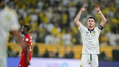 النصر يتوج بلقب الدوري السعودي للمرة العاشرة برباعية على ضمك ورونالدو يسجل هدفين