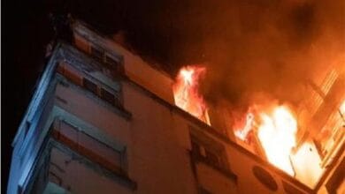 مصرع شخص وإصابة 4 آخرين إثر حريق شقة سكنية بإمبابة