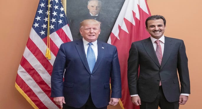 أمير قطر والرئيس الأمريكي يبحثان هاتفياً جهود خفض التصعيد