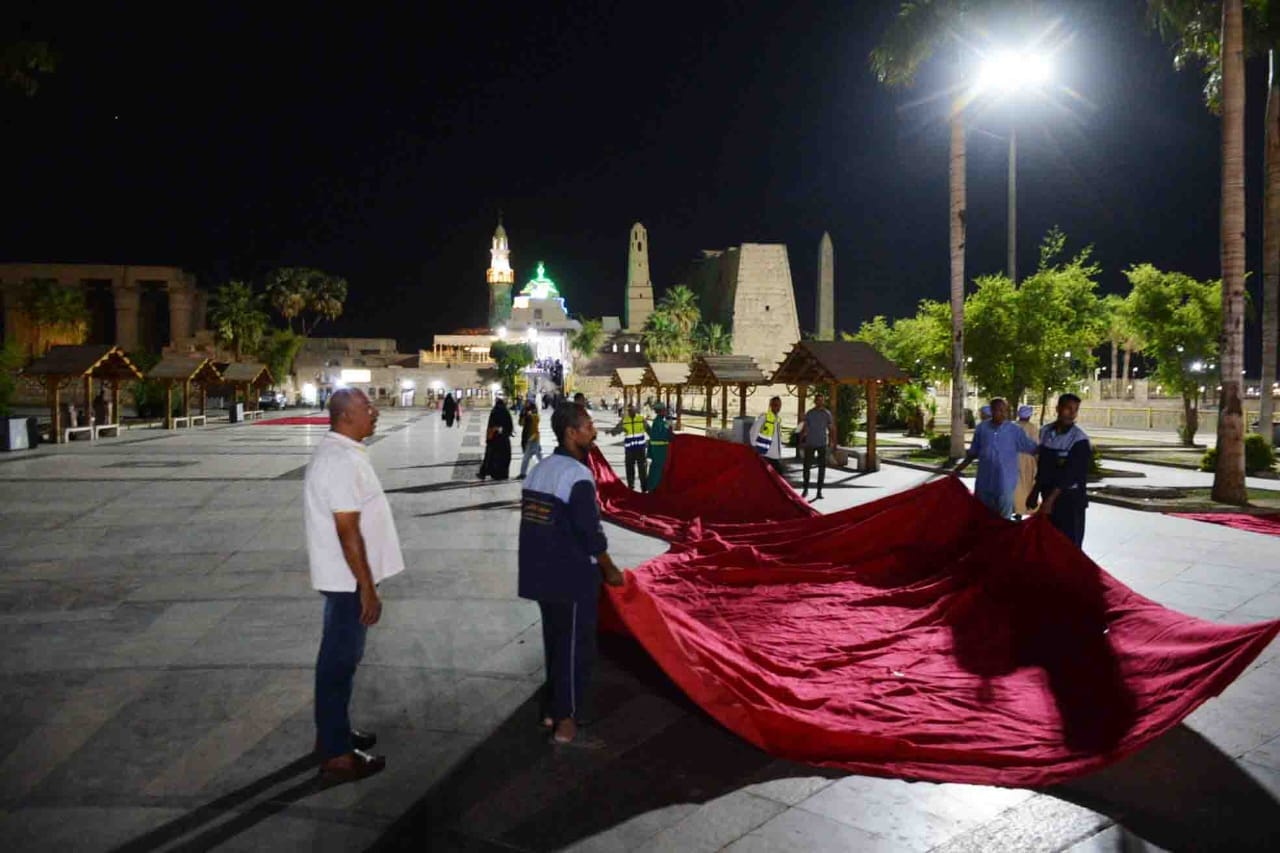 محافظ الأقصر يتفقد ساحة أبو الحجاج للاطمئنان على جاهزيتها لصلاة العيد