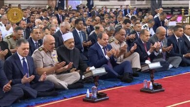 الرئيس السيسي يستمع لخطبة عيد الأضحى بمسجد الرحمن الرحيم
