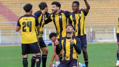 المقاولون العرب يتقدم على مودرن سبورت بهدفين في الشوط الأول