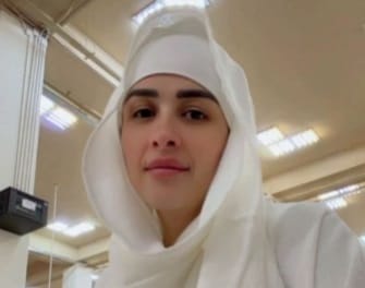 ياسمين عبد العزيز تشكر السعودية بعد أداء فريضة الحج