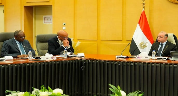 وزير الاستثمار يبحث مع مؤسسة التمويل الدولية تطوير بيئة الأعمال وتعزيز أدوات التمويل