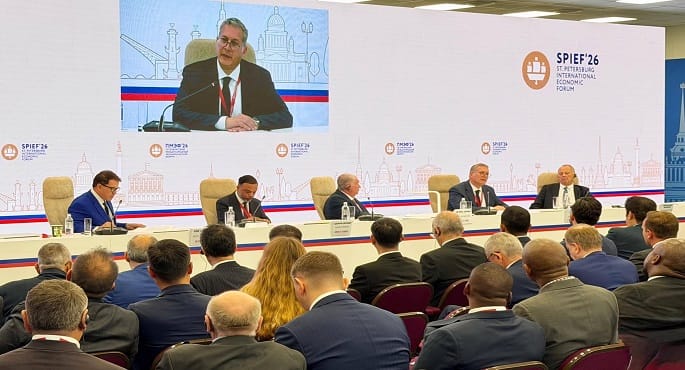 وزير البترول يشارك في جلسة حول مستقبل الطاقة بمنتدى سان بطرسبرج الاقتصادي