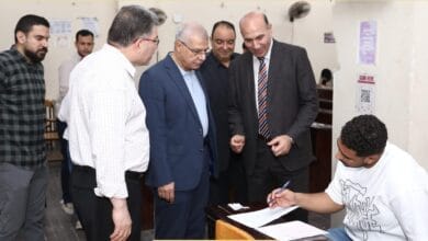 رئيس جامعة الزقازيق يتفقد سير امتحانات الفصل الدراسي الثاني بكلية الحاسبات والمعلومات