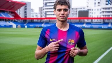 برشلونة يطلب تفعيل بند شراء حمزة عبد الكريم من الأهلي
