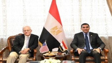 وزير الرياضة يبحث مع القائم بأعمال السفير الأمريكي تعزيز التعاون المشترك