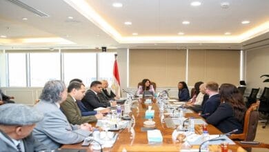 وزيرة الإسكان تبحث مع وفد من البنك الدولي تعزيز أوجه التعاون المستقبلية