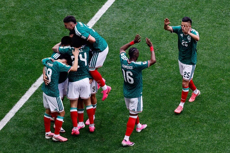 المكسيك تستهل كأس العالم 2026 بفوز على جنوب إفريقيا