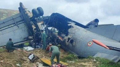 مقتل 5 من عناصر سلاح الجو الهندي إثر تحطم طائرة أثناء هبوطها في قاعدة "جورهات"