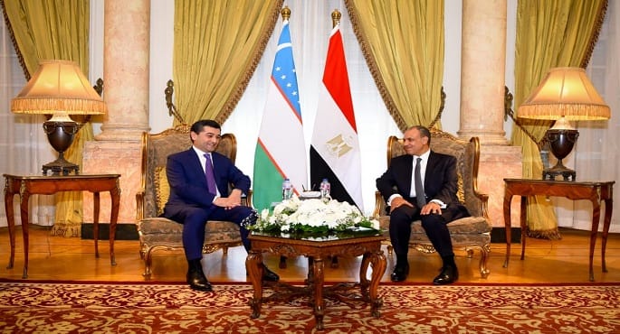 وزير الخارجية يعقد جلسة مباحثات موسعة مع نظيره الأوزبكي